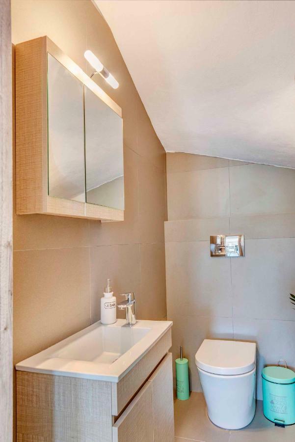 Villa Alba In Syros With Private Jacuzzi Azolimnos Eksteriør billede