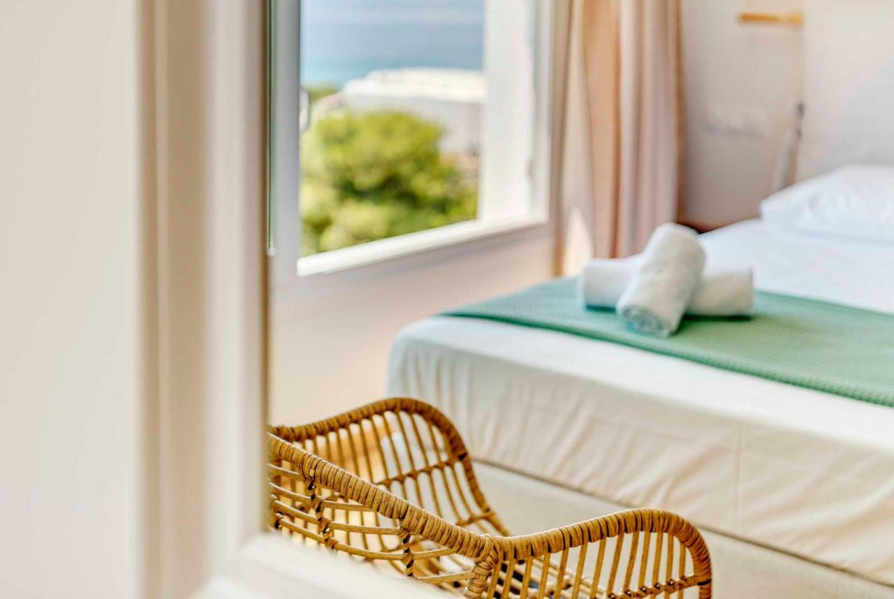 Villa Alba In Syros With Private Jacuzzi Azolimnos Eksteriør billede