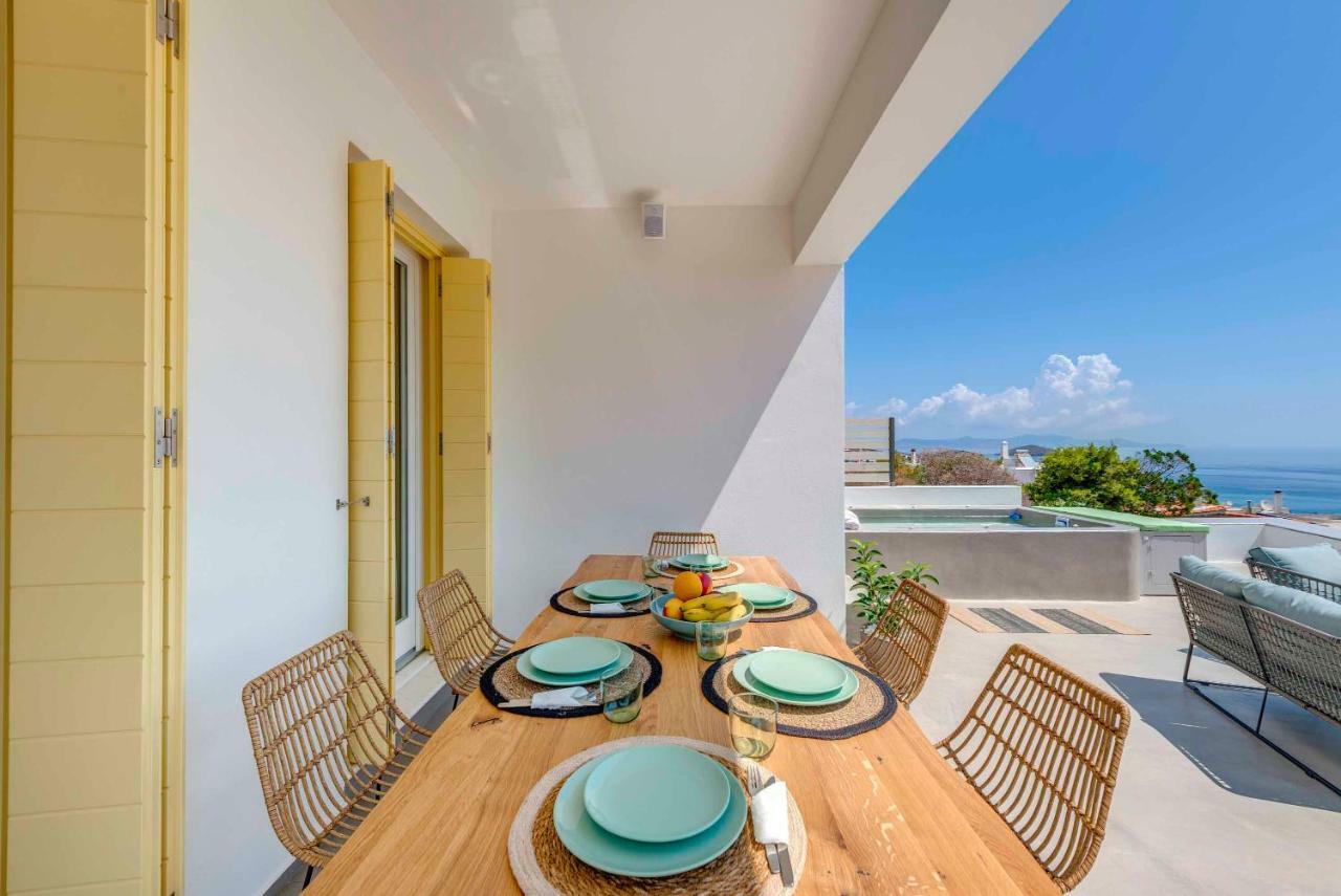 Villa Alba In Syros With Private Jacuzzi Azolimnos Eksteriør billede
